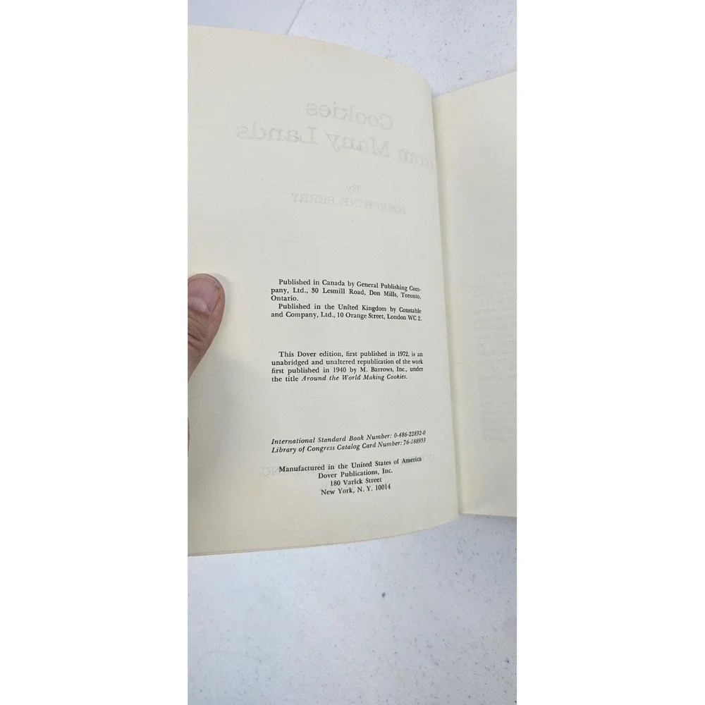 Vintage Cookies From‎ Many Lands Cookbook Josephine Perry 1972 Dover Edition